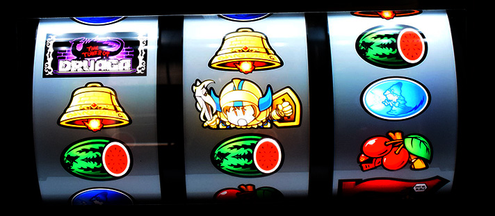 スマスロ/SLOT ドルアーガの塔　中リールギル＋スイカ停止　リーチ目