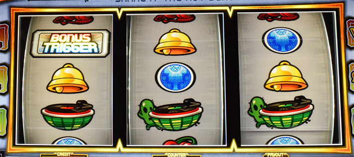 SHAKE BONUS TRIGGER　スイカ　下段スイカ揃い