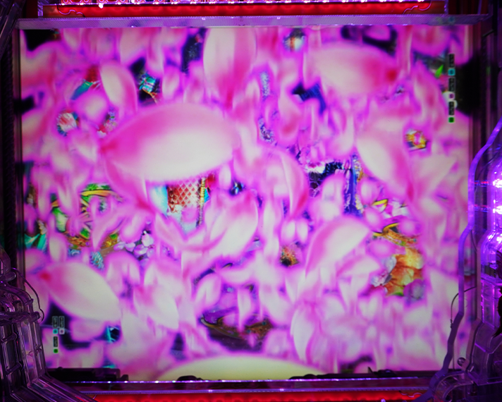 e花の慶次～黄金の一撃　笑福ステージ　リーチ後予告　リーチ後桜降り物予告