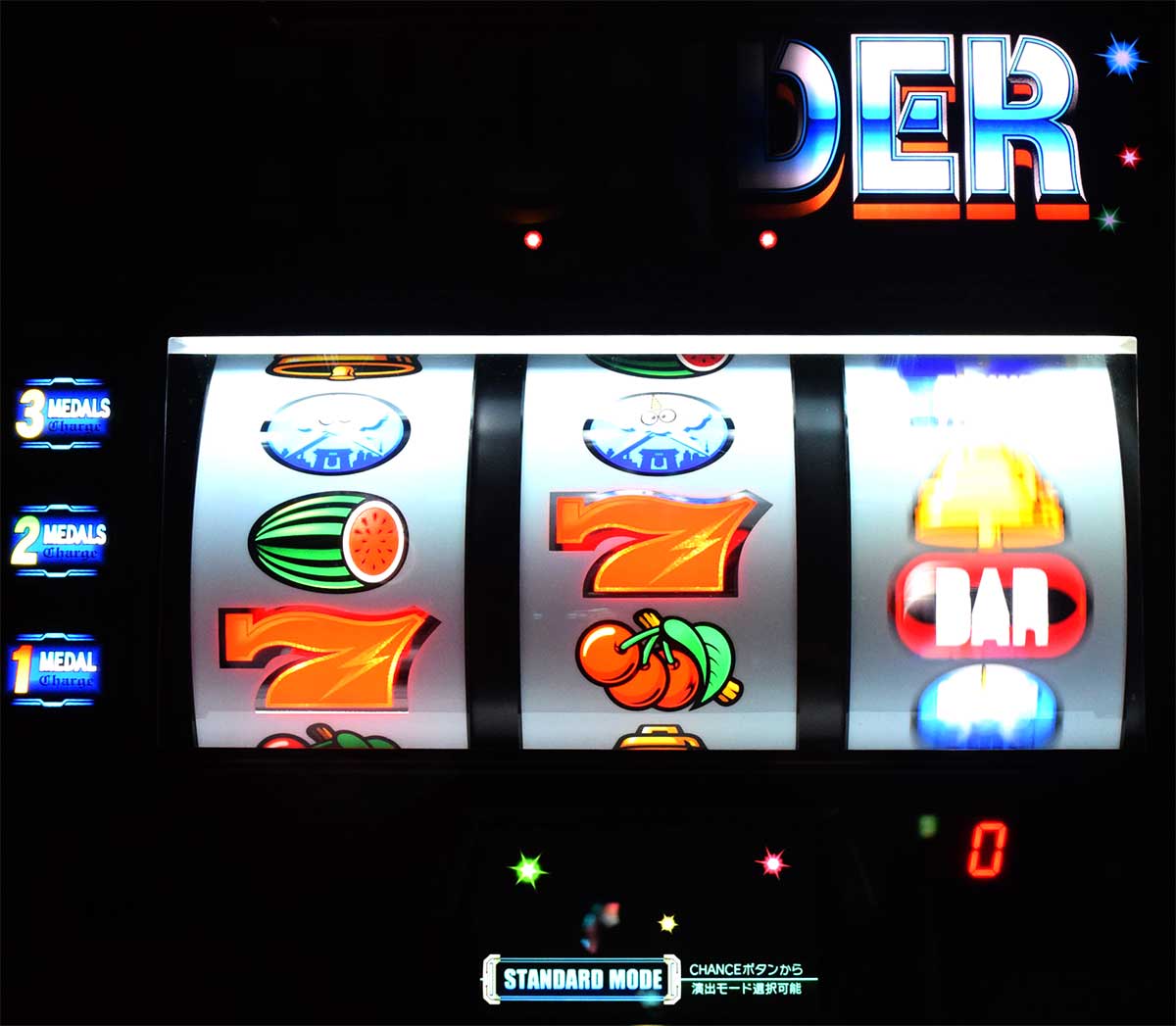 スマスロ サンダーV　通常時の演出法則　消灯演出