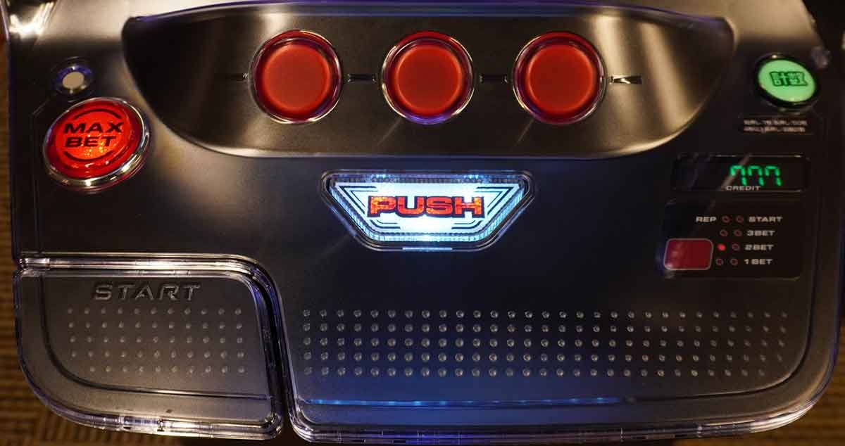 Lからくりサーカス2　筐体　ボタン周り