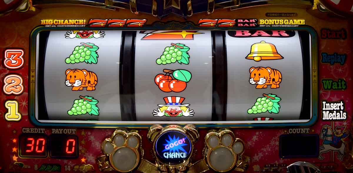 マイジャグラーⅥ　GOGO！ランプ点灯