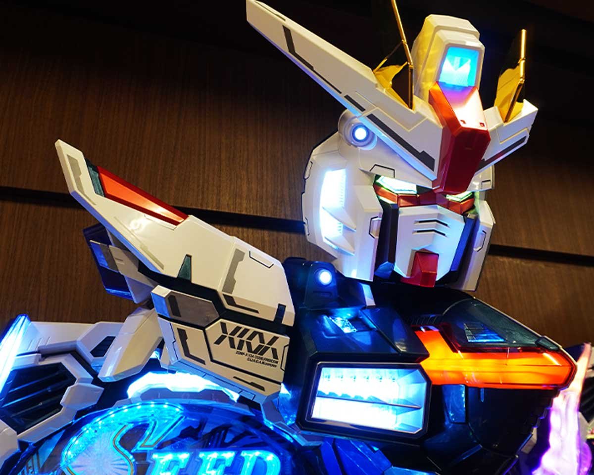 eフィーバー機動戦士ガンダムSEED クライマックスの特徴　筐体役物CLIMAXレバー