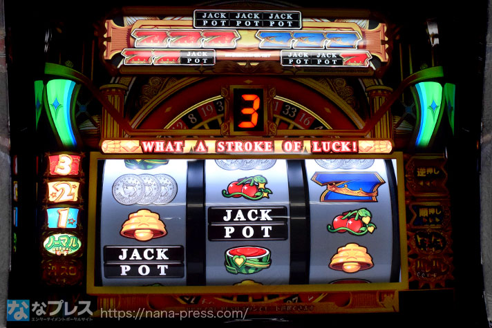 LBジャックポット　右上がりBAR・BAR・青7　REG