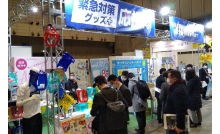 マルエムPOP、独自の感染防止対策に複数業種が注目~販促EXPO【春】 eyecatch-image