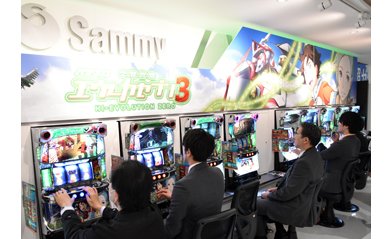 『エウレカセブン』最新作は、初代の遊技性を継承 eyecatch-image