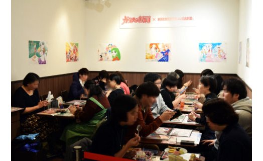 ニューギンが「ガラスの仮面×PRINCESCAFE」コラボカフェ実施 eyecatch-image